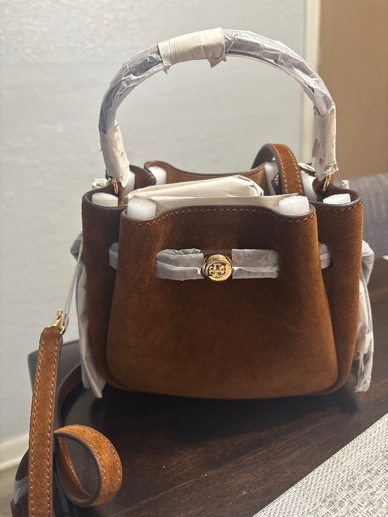 Tory Burch Handbags - Tory Burch purse